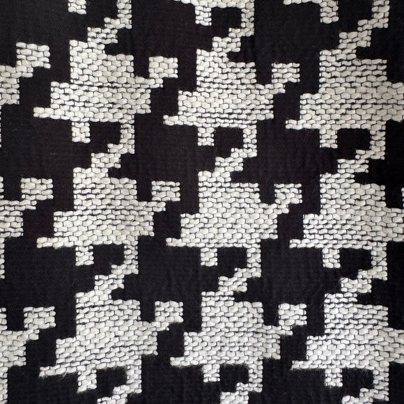 H&M Black and White Check Tweed Mini Skirt - Picture 4 of 5